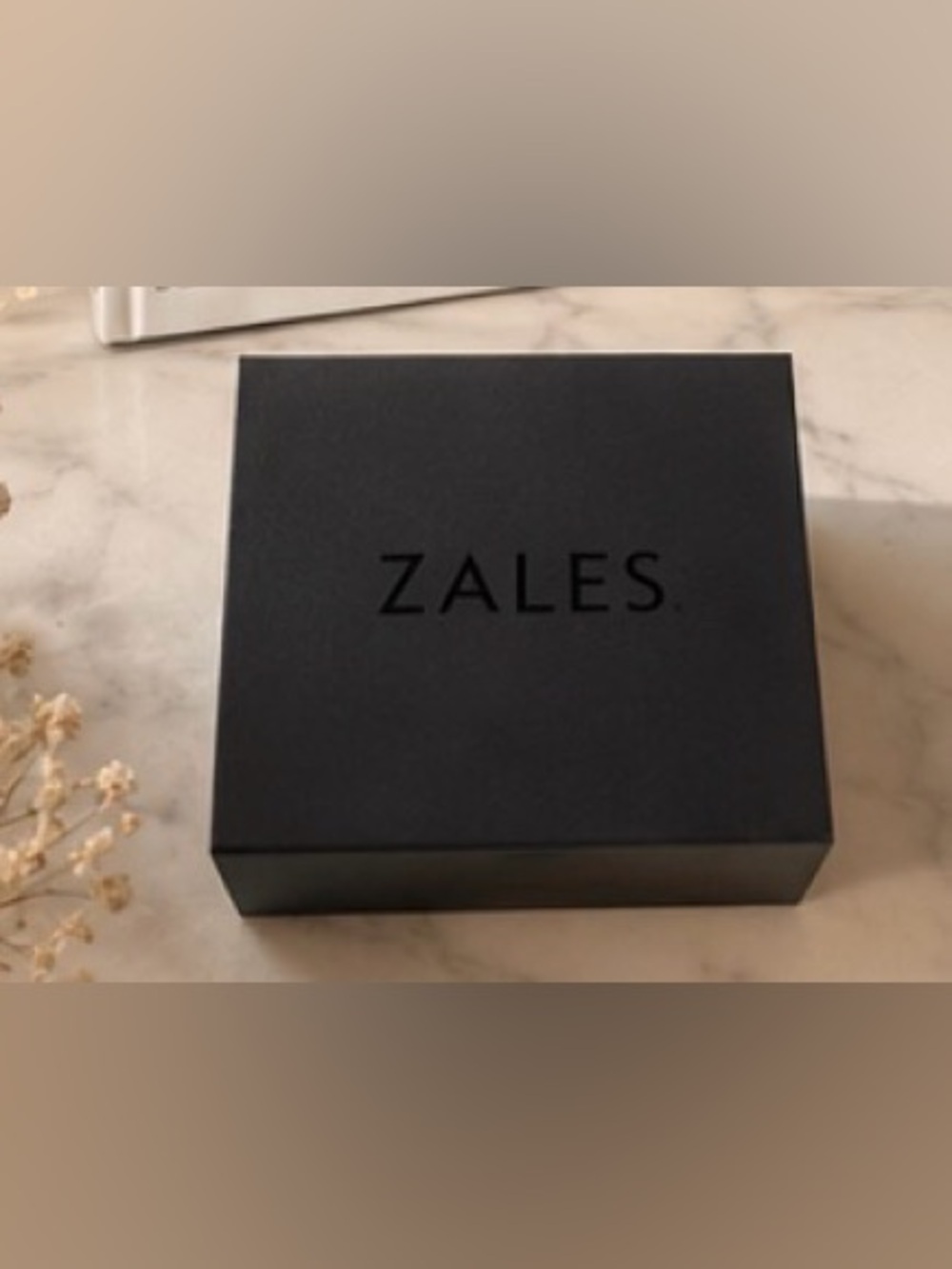 Zales Black Jewelry Presentation Box